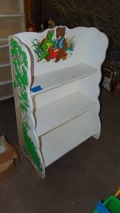 Franklin and Bear Vintage Shelf