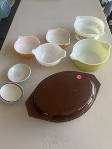 Assorted Pyrex Etc. Handled Nesting Bowls &amp Oval Dish (Lot of 8)
