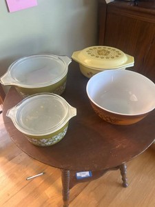 Group Pyrex and other Bowls and Cookware