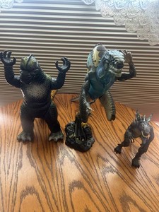 Godzilla Monster Action Figure Lot of 3