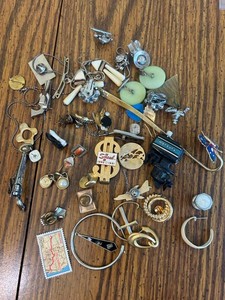 Vintage Costume Jewelry Brooch Pin Mixed Lot