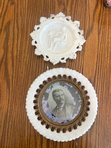 2 Antique Decorative Milk Glass Plate Lot of 2 incl Presidential Portrait