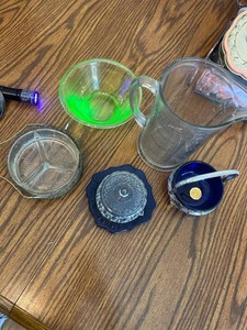 Mixed Lot Glass Serving Pieces & Measuring Pitcher uranium bowl