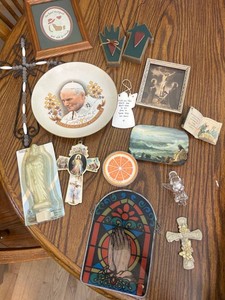 Catholic Religious Decor Mixed Lot