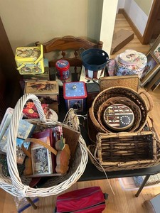 Decorative Tins, Baskets & Containers Mixed Lot