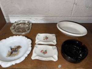 Lot of Assorted Vintage Ashtrays Glass Porcelain Milk Glass Ceramic