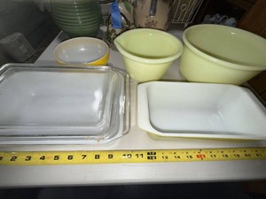 Vintage Milk Glass Mixing Bowls Baking Dishes Kitchenware Lot