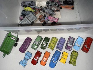 Vintage Die-Cast Toy Cars & Trailer Mixed Lot Tootsietoy Type