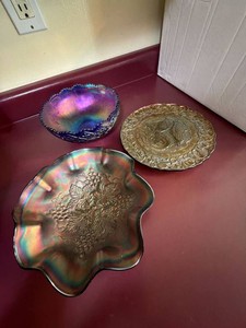 Vintage Carnival Glass Bowls & Three French Hens Plate Set