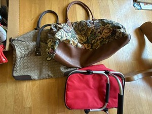 Lot of Assorted Tote Bags Travel Bag & Folding Picnic Basket