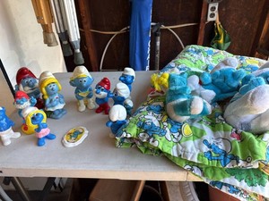 Vintage Smurfs Figurines Plush Bedding Lot Papa Smurf Smurfette