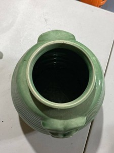 Red Wing Art Pottery Green Glaze Handled Vase 216 7.5in Tall
