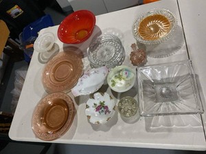 Lot of Vintage Depression Glass Pressed Glass & Floral China Bowls