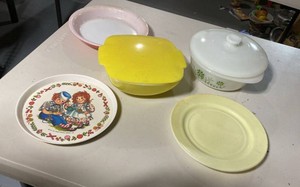 Vintage Pyrex Milk Glass Bakeware Lot Spring Blossom Yellow Pink