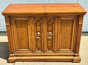 Drexel Heritage Slide Top Server Buffet on Wheels