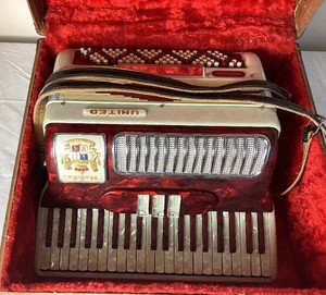 Vintage 1950s Noble Nobility United Piano Accordian - Made in Italy - Red Marbled Pearloid  Celluloid Finish -Includes Original Hardshell Case and Straps