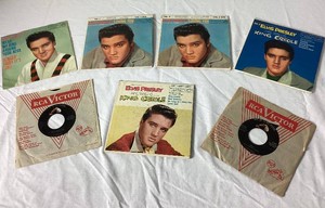Elvis Presley Vintage RCA Victor 45 RPM Records in Orignal Sleeves