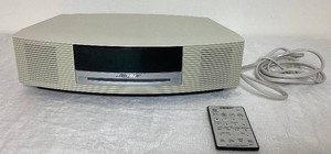 White Bose Wave RadioCD Player with Remote - Model # AWRCC2