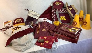 Mega MN Golden Gopher Memorabilia Bundle