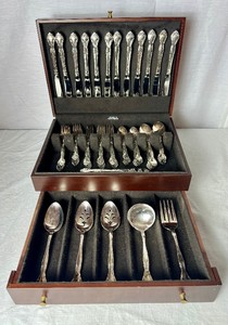 Oneida Community Affection Silverplate Flatware Set in Chest - Service for 12