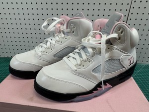 Nike Air Jordan 5 Retro OG HQ7978 Size 9 White and Pink New with Box