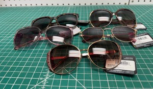 5 Pairs of Foster Grant Sunglasses New