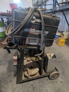 Miller Suitcase X-treme 12VS Wire Feeder