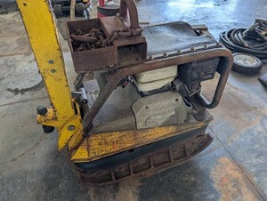 Wacker Neuson BPU 3050A Plate Compactor