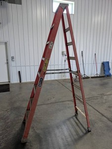 Louisville FS1508 Step Ladder