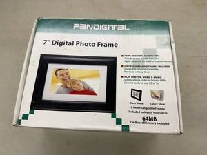 New 7 Digital Photo Frame
