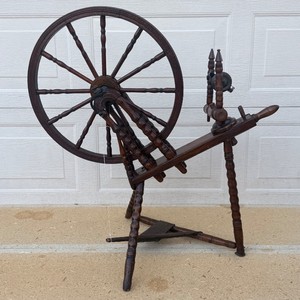 Antique 19th Century Wooden Saxony Spinning Wheel  Working Condition