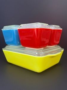 Vintage Pyrex Primary Colors Refrigerator Set 500-Series Complete 8-Pc with Lids - #501, #502, #503 Retro Fridgies