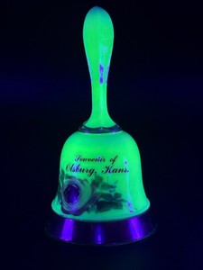 Vtg Custard Uranium Glass Souvenir Bell Olsburg Kansas Hand Painted Rose Glows