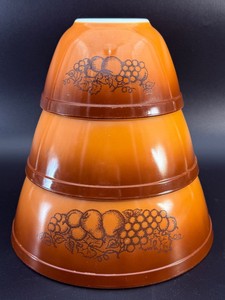 Vintage Pyrex Old Orchard 3-Piece Nesting Mixing Bowl Set (#401, #402, #403)  Rare 1970s Ombre Fruit Motif