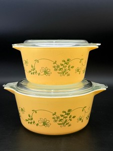 Vintage Pyrex Shenandoah Casserole Dishes with Lids  Set of 2 (Yellow &amp Green Floral)