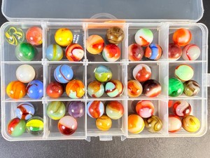 Vintage Estate Glass Marble Collection Lot of 45 Assorted Akro Agate, Peltier Rainbos &amp Vitro Patches