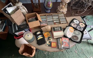 Large Lot of CDs, DVDs, Blank Media, Floppy Disks & CD Storage Cases
