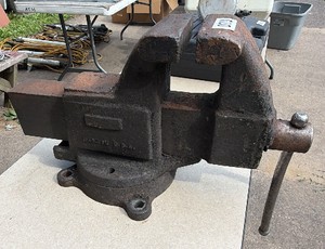 Heavy-Duty Cast Iron Bench Vise  Swivel Base, Made in USA