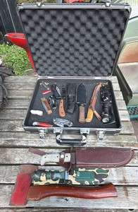 Knife & Blade Collection  Hunting Knives, Folders, Hatchet & Sheath Knives plus plus carrying case