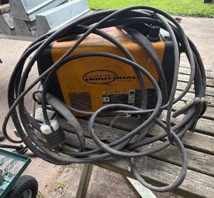 Northern Industrial Plasma Cutter  120V Portable Cutting Machine with Torch & Ground Clamp