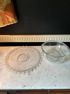 Sunbeam Glasbake 10 Glass Casserole Dish, platter