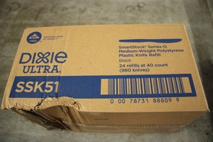 Dixie Ultra Case of Plastic Knives ...