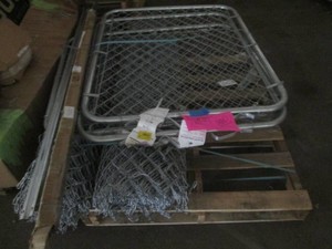 Brand new kennel includes 2 gate pa...