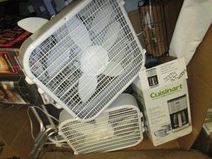 Pallet of items for parts or repair...