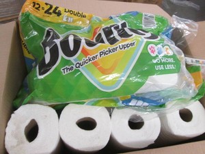 12 Double rolls Bounty paper towel...