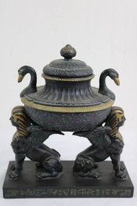 Egyptian-Style Lidded Urn Statue With Sphinx Supports 9 Tall