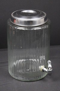 Glass Beverage Dispenser With Spigot & Lid 2 gallon