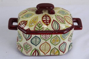 Decorative Ceramic Covered Dish 19120-B