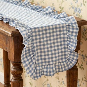 HunnmingRe 1 Pcs Blue Plaid Gingham Ruffle Table Runner 118 x 13.8 Farmhouse Table Runner 100% Cotton Scalloped Long Dresser Scarves for Dining Room, Wedding, Kitchen Rustic Home Decor