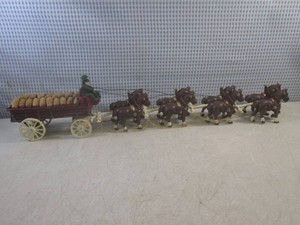 (EW4) Vintage Cast Iron 8 Horse Dra...